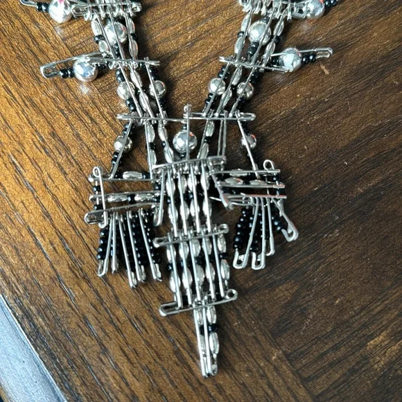 Vintage Beaded Necklace - Picture 3 of 3